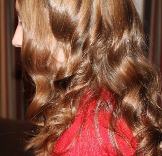 Cabello-largo-con-rizos