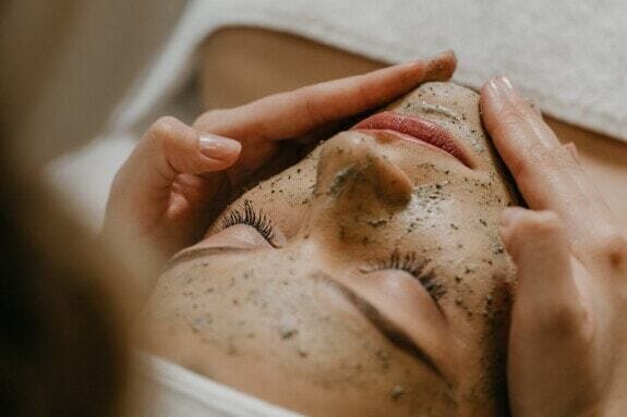 exfoliacion-y-limpieza-facial